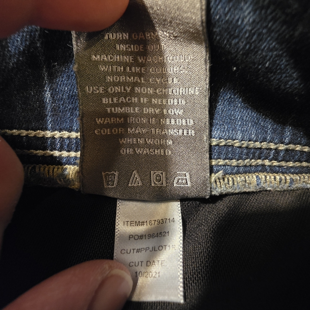 Torrid Lean Jean Super Soft Pull-On Blue Denim Plus Size 3R - Picture 6 of 9